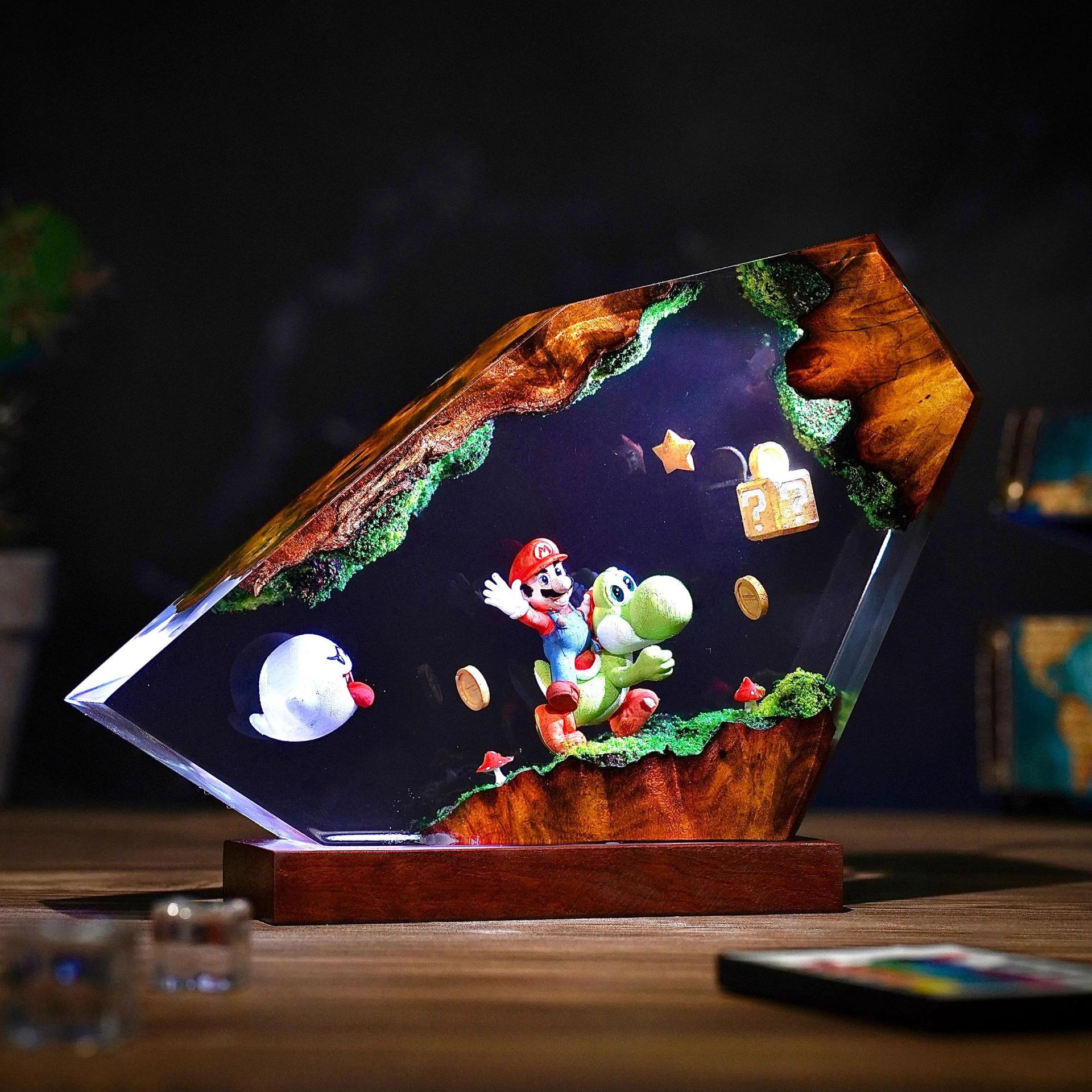 Resin Art Things - Table Resin Lamp Cartoon Anime Figure