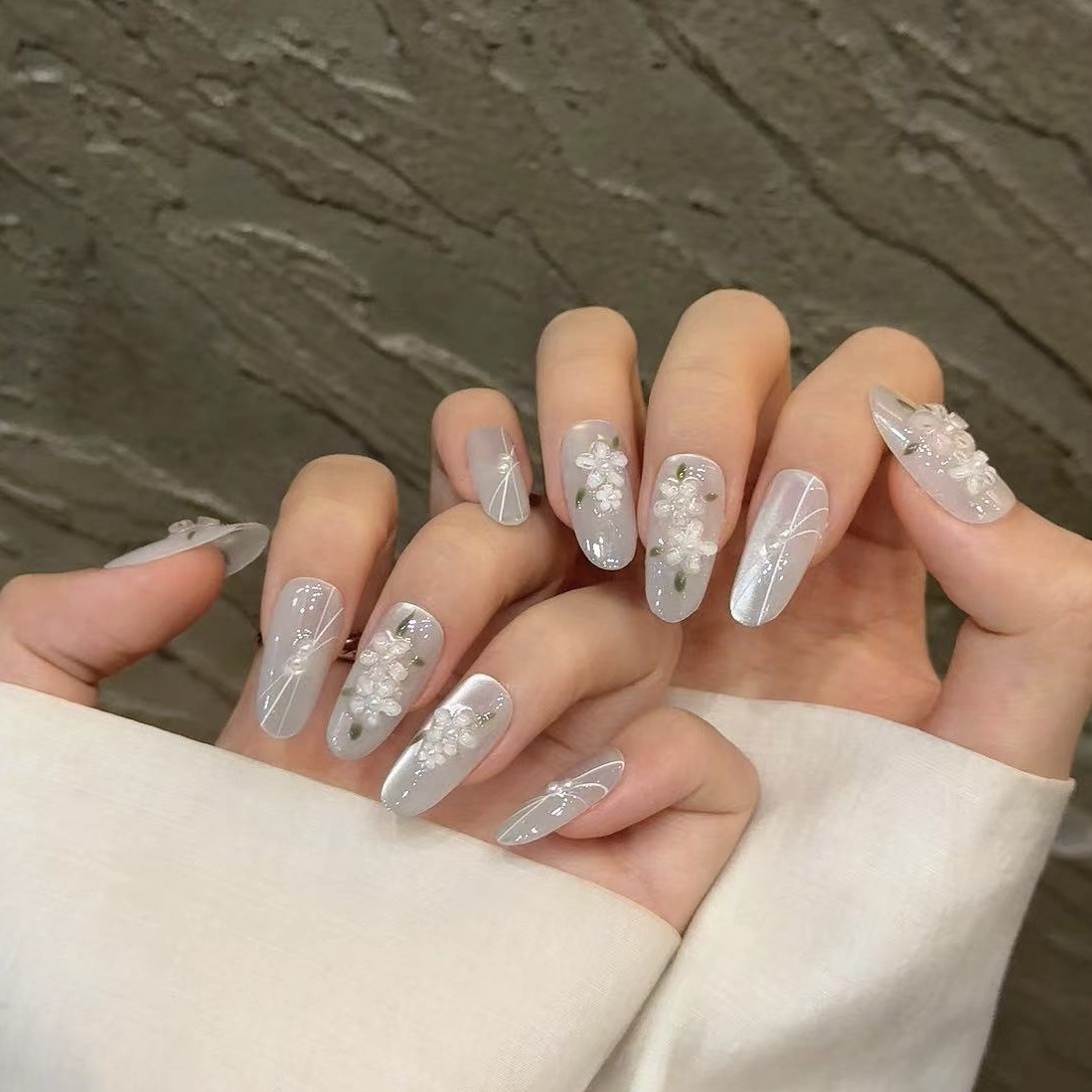 10pcs Glitter Sliver Press On  - đánh giá và giá Resin Art Flower
